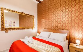 Spinacorona Room